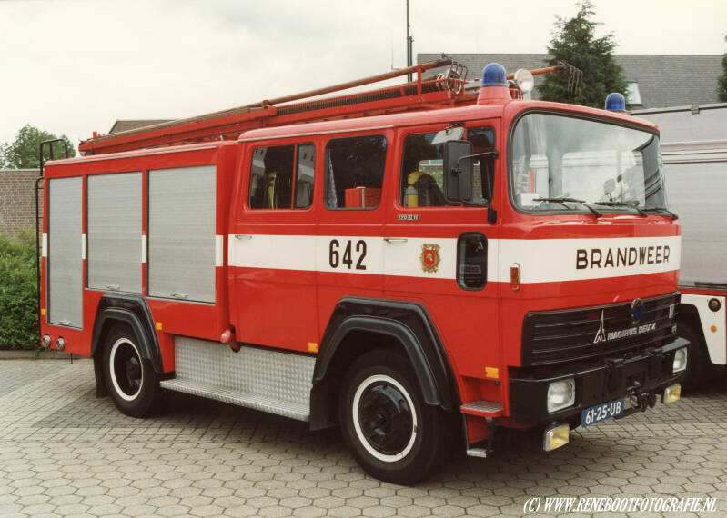 642-LEIDSCHENDAM-MAGIRUS-170D11F-MOTORKRACHT-MAGIRUS-1977-1996-KOPIE.jpg