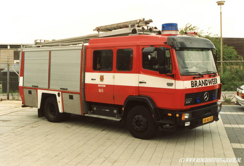 645-HILVERSUM-MERCEDES-BENZ-1120-ECOLINER-DOESCHOT-ROSENBAUER-1991-2007-KOPIE.jpg
