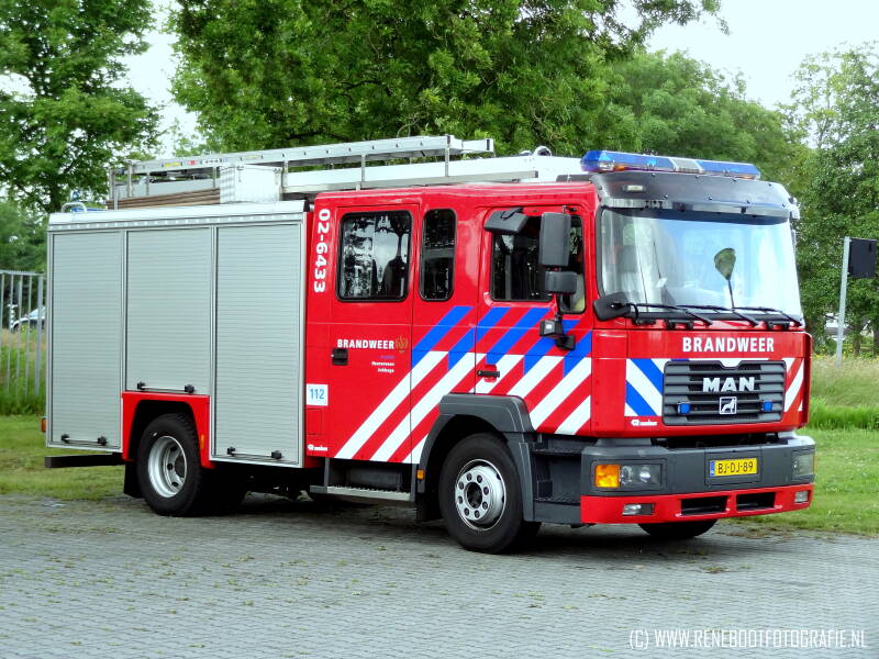 707-02-6433-JUBBEGA-MAN-M2000-INTERCITY-ROSENBAUER-2000-2018-TS8-KOPIE.jpg