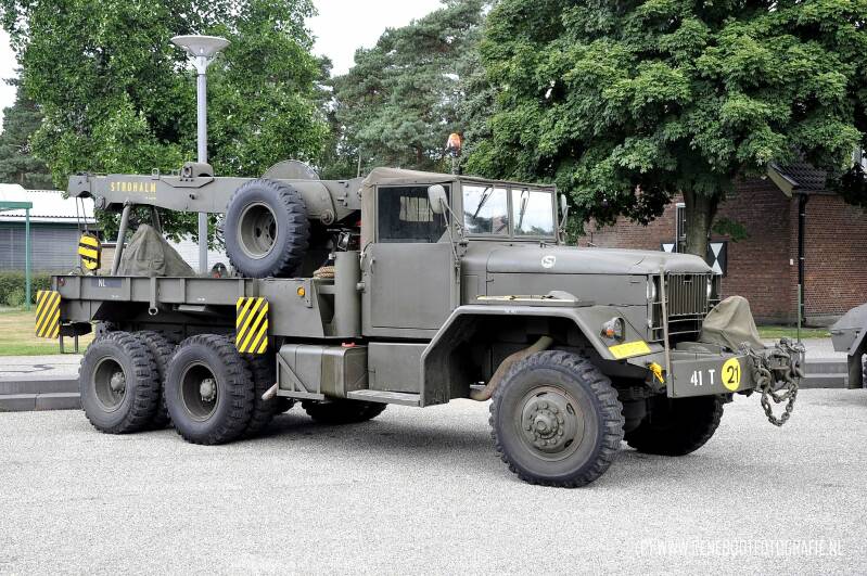 INTERNATIONAL-M62-WRECKER-KN-29-11-STROHALM-KOPIE.jpg