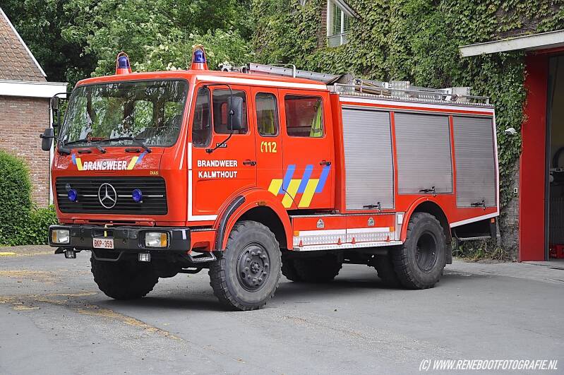 KALMTHOUT-MERCEDES-BENZ-1017-4X4-DIAS-KOPIE-3JPG.jpg