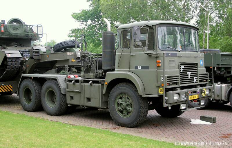 KN-95-00-FTF-MS-4050-KONINKLIJKE-LANDMACHT-KOPIE.jpg