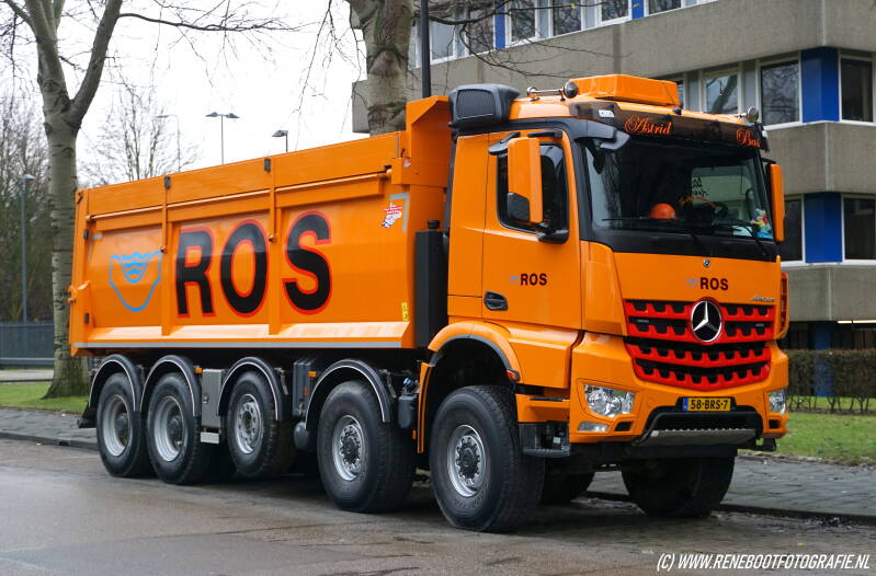 MERCEDES-BENZ-AROCS-FIRMA-ROS-BOUWJAAR-2021-KOPIEJPG.jpg
