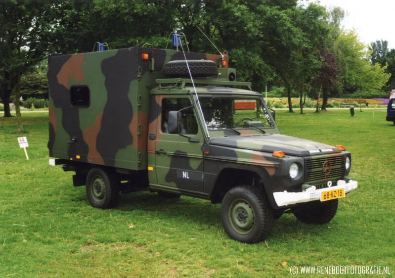 MERCEDES-BENZ-G-KLASSE-MET-OPBOUW-KONINKLIJKE-MARECHAUSSEE-KOPIE-1.jpg
