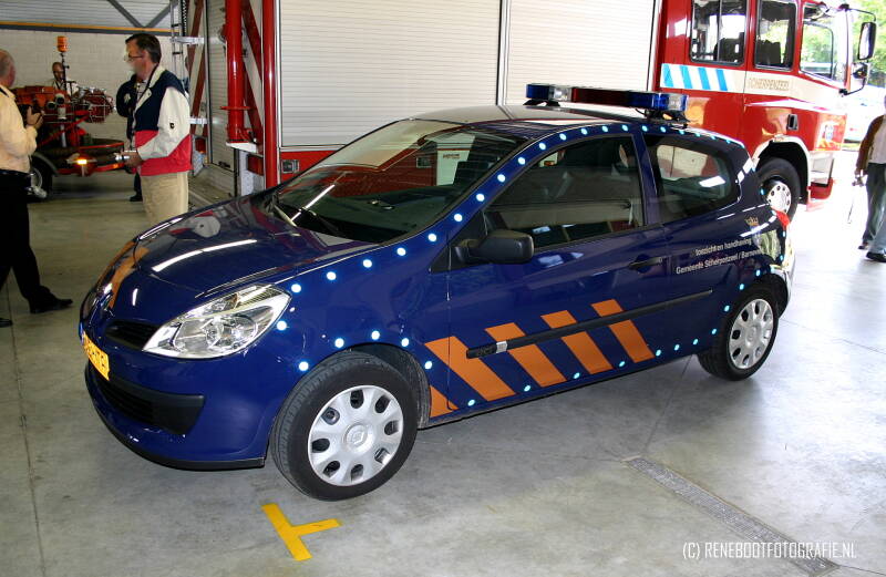 RENAULT-CLIO-TOEZICHT-EN-HANDHAVING-SCHERPENZEEL-BARNEVELD-2007-KOPIE.jpg