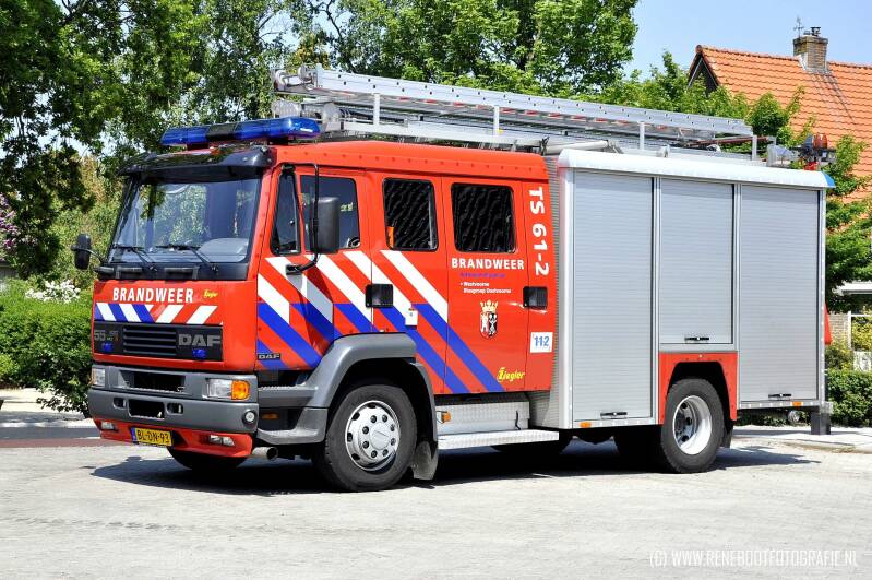 TS-61-2-OOSTVOORNE-DAF-FF55-ZIEGLER-2001-2014-KOPIE.jpg