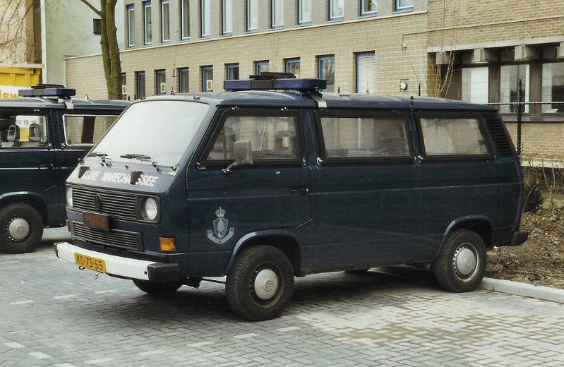 VOLKSWAGEN-TRANSPORTER-3-ME-UITVOERING-1.jpg