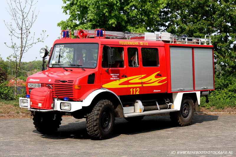 bad-bentheim-gildehaus-mercedes-unimog-u1300l-schlingmann-1981-2019-kopiejpg.jpg