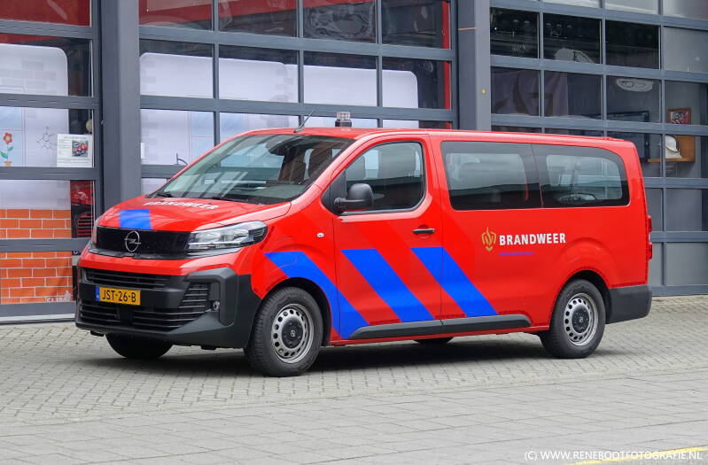 jst-26-b-opel-vivaro-ecombi-bouwjaar-2025-rotterdam-rijnmond-kopie-standard.jpg