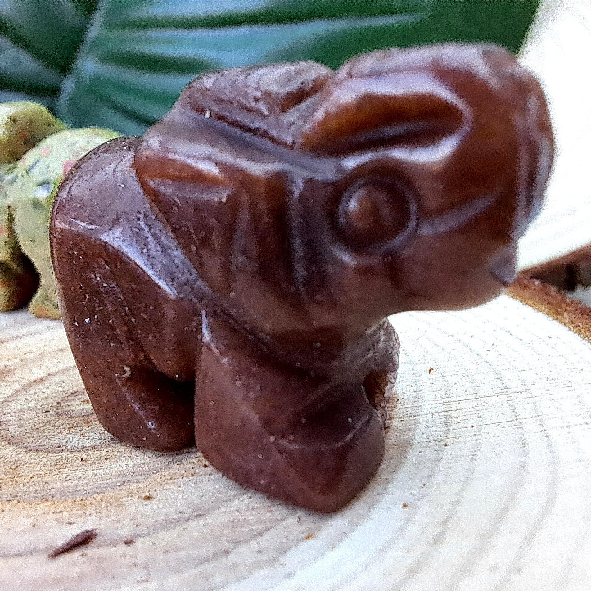 Collectibles - Olifant - Aardbeikwarts - +/- 3 cm