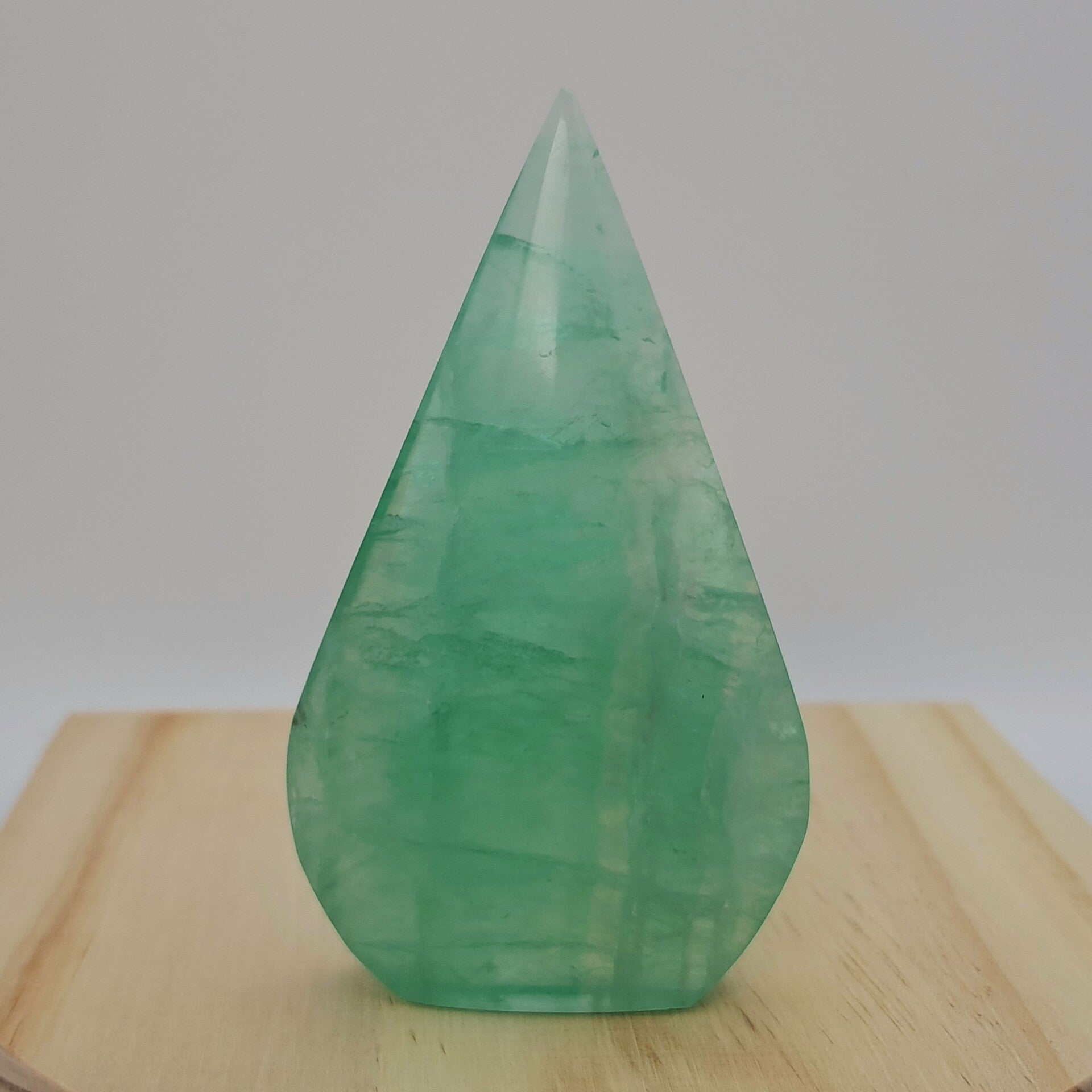 Vlam - Groene fluoriet - H 10 cm