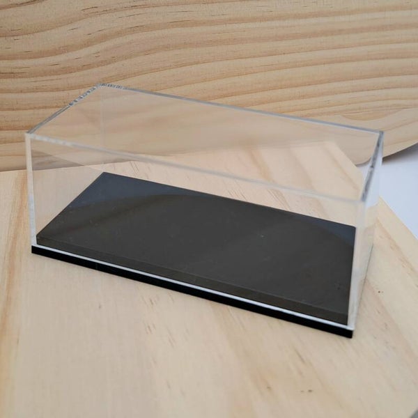 Steenhouder - Vitrine - 3 maten