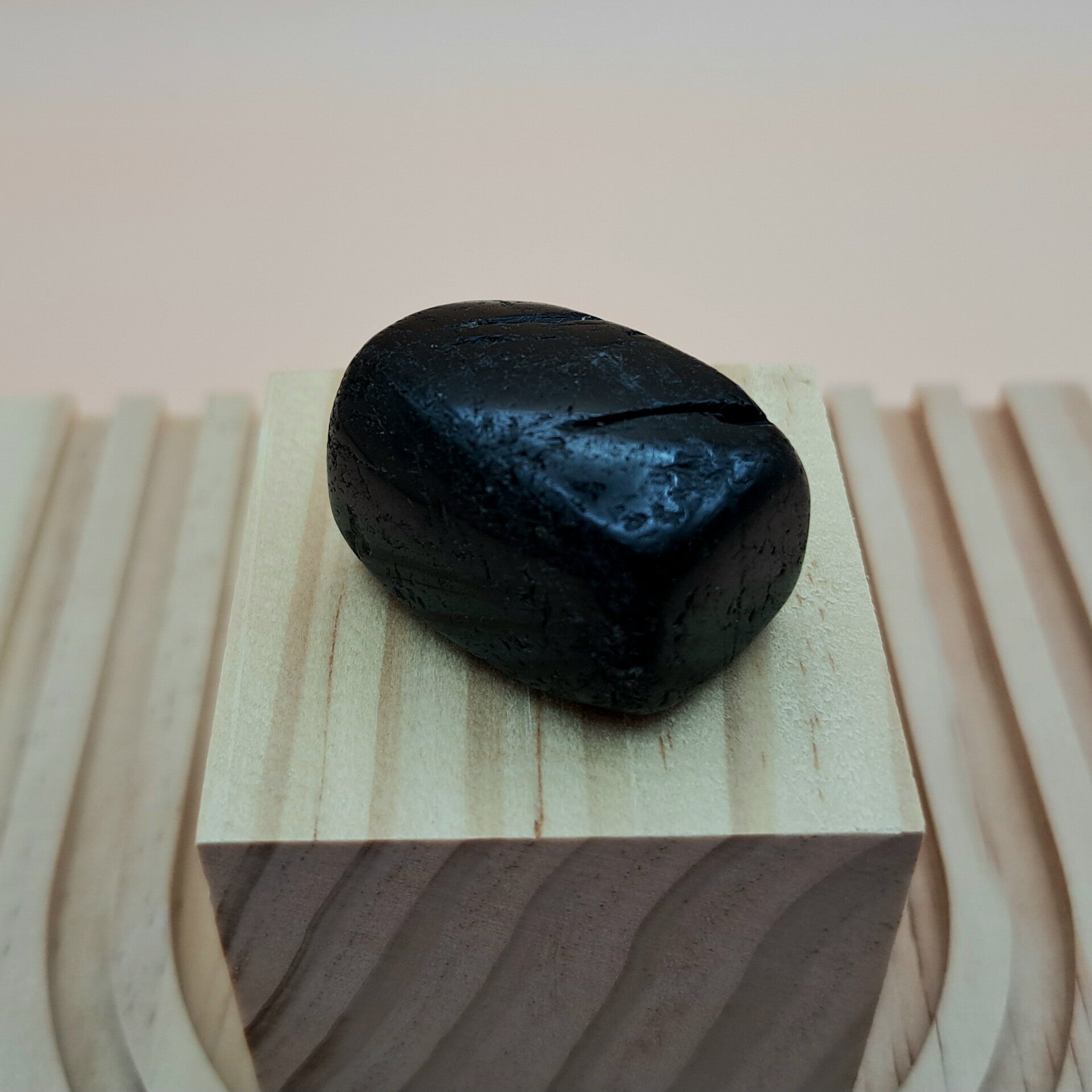 Gladde steen - Zwarte toermalijn - Trommelsteen - 41 gram