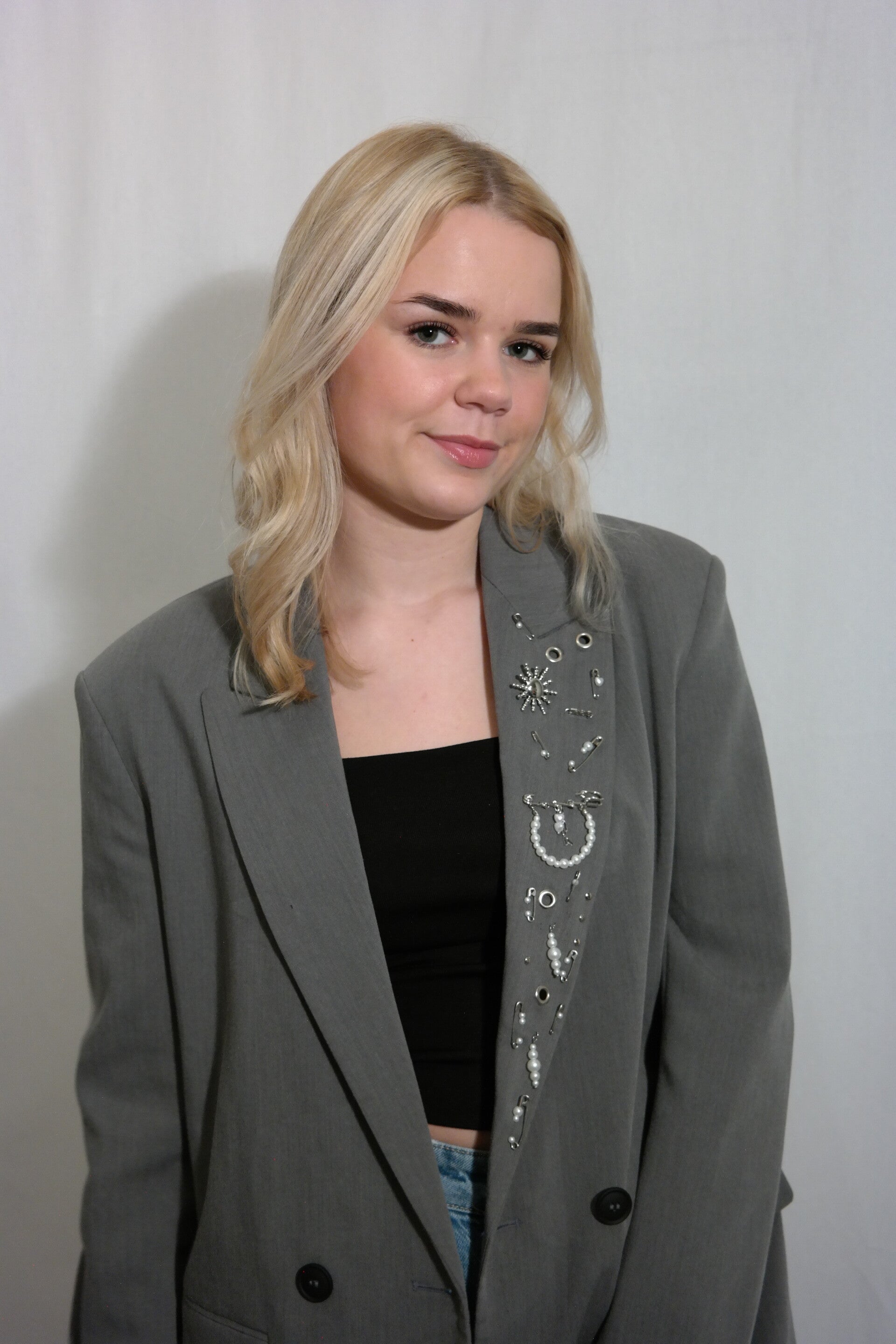 Silver broche blazer