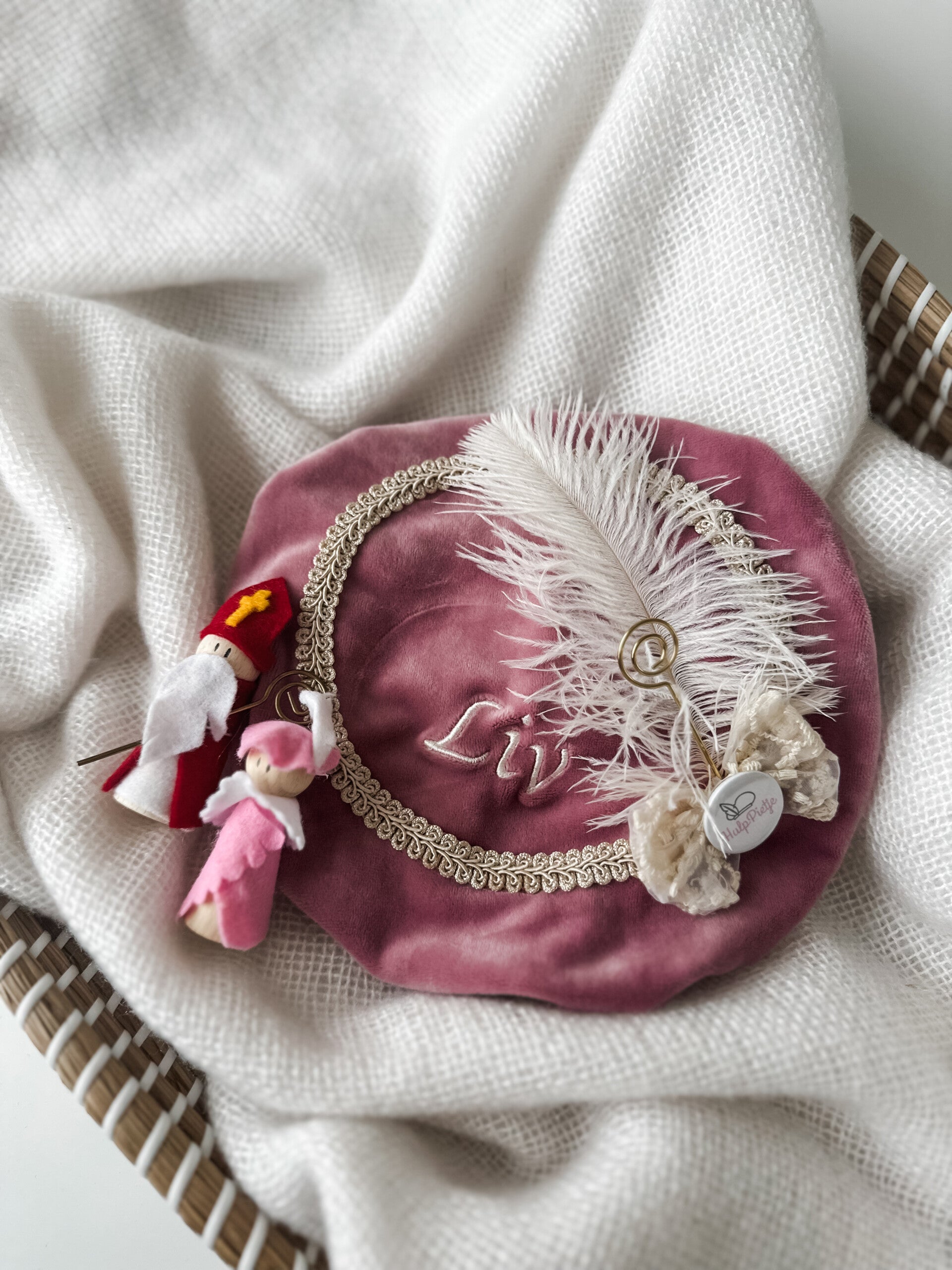 Pietenmuts velvet roze strik