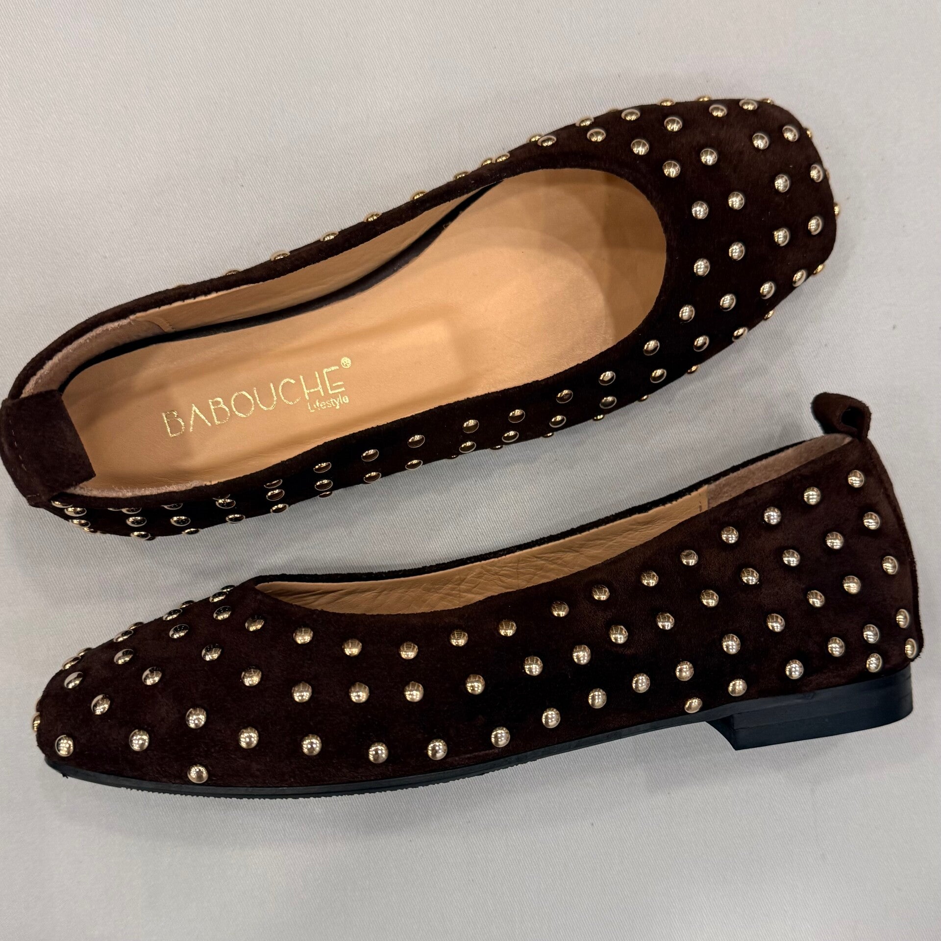 Babouche G-Libby-2 loafer leer suede donkerbruin met studs