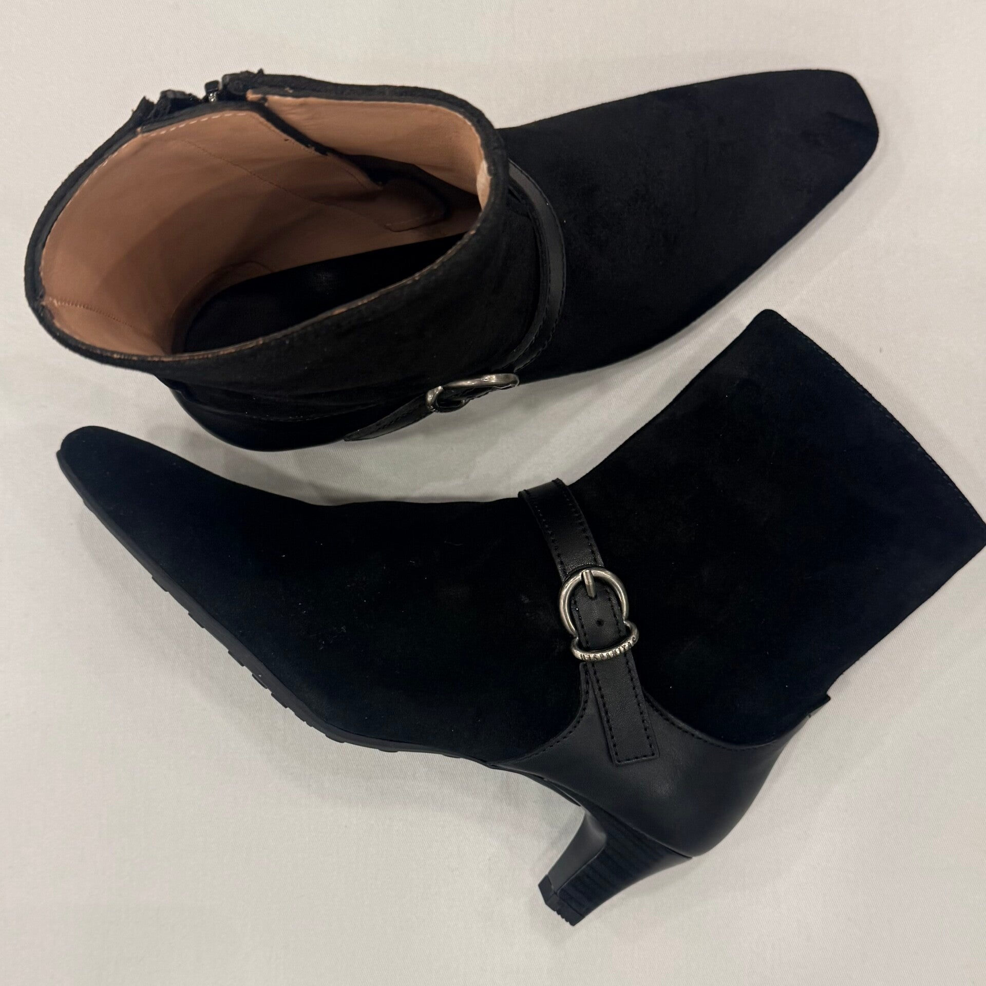 Hispanitas HI265081 Type Viena-126 enkellaarsje leer suede zwart