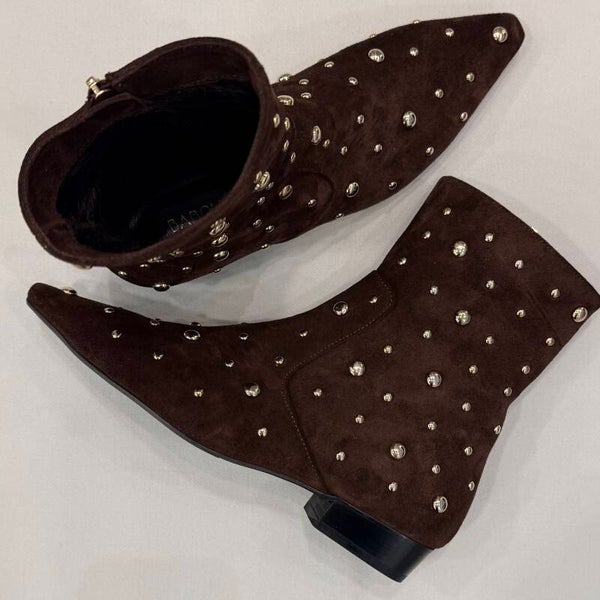 Babouche G-Lux-2  enkel laarsje suede bruin met studs