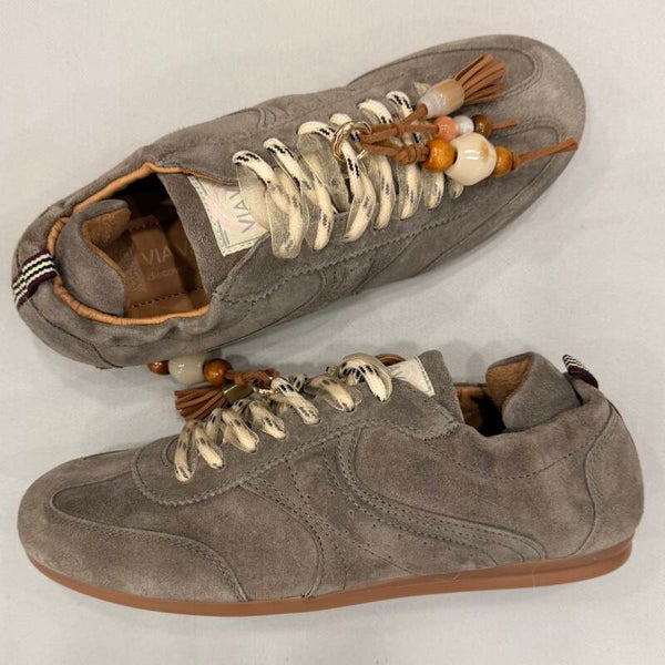 Via Vai 62498-01-1385 June Haven sneaker suede grijs met afneembare kralen