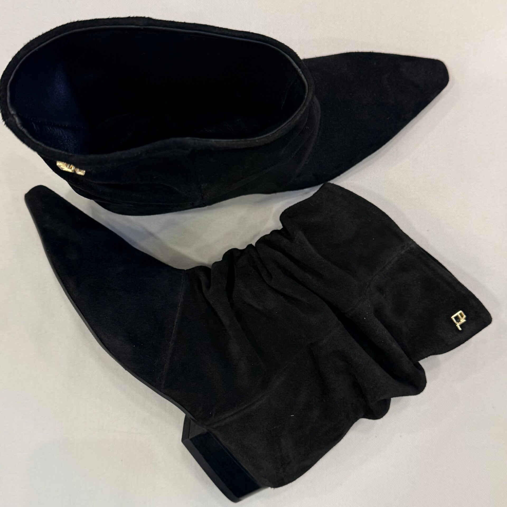 Babouche Luana-2 Enkel laarsje suede zwart