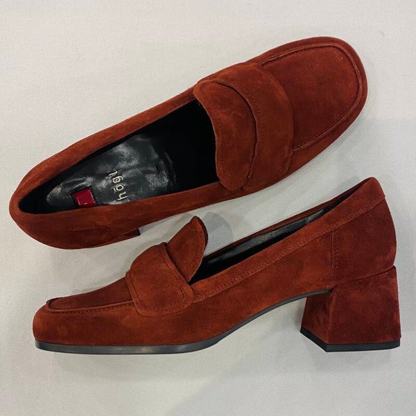 Högl 8-104312 pump suede roest rood
