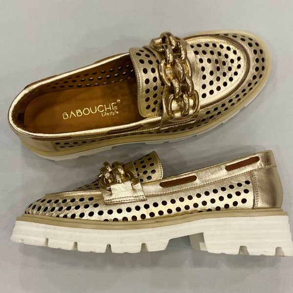 Babouche G5202-1 loafer leer goud met kettinkje bovenop