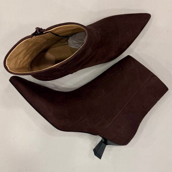 Via Vai 62302-09-1300 Suzy Franky enkellaars suede bordeaux