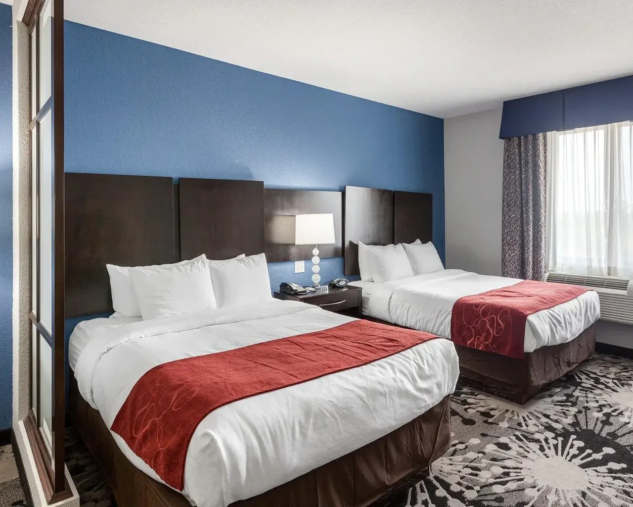 Comfort Suites Guest room in Greenville Texas