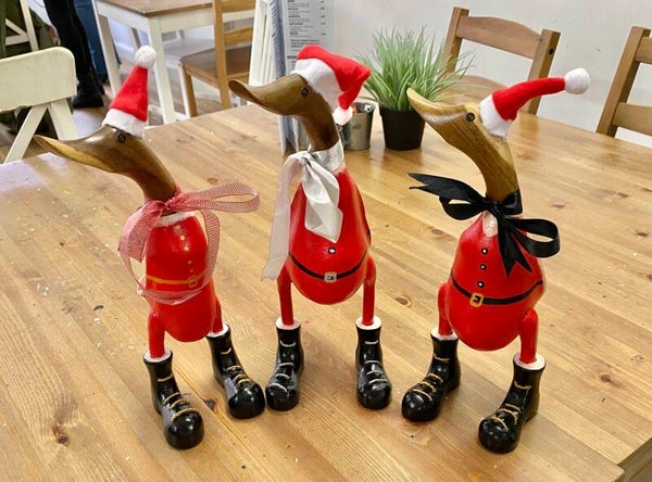Christmas Wooden Duck Painting Workshop - Sat 12th Dec 26 - 10.30am-12.30pm - Artyfacts, Broad St, Bromsgrove - £35