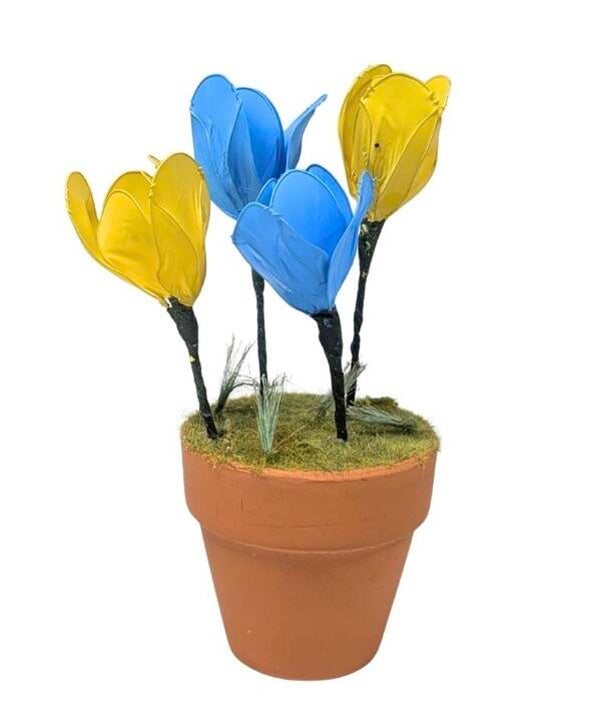 Dipped Resin Wire Crocus Flower Workshop - Tues 23rd Feb 2027 - 10.30- 12.30 - Warwickshire Artisan, Yew Tree Shopping Village, Wootan Wowan, Henley-in-Arden B95 6BY