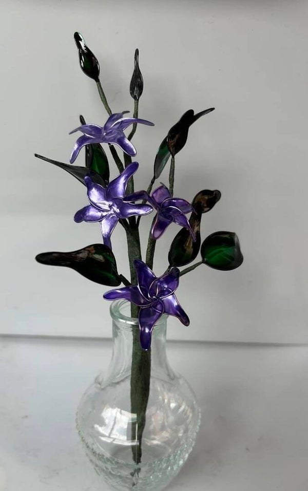 Dipped Resin Periwinkle Flower Workshop - Thur 22 Apr 2027 - 18:30-20:30 - Sage Coffee Shop, 3 Oxhill Rd, Shirley