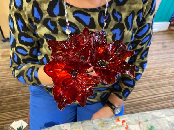 Poppy Resin Workshop - Frid 6th Nov 26 - 10.30am-12.30pm - Sage Coffee House, 3 Oxhill Road, Shirley - £39
