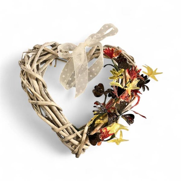 Autumnal Resin Wreath Workshop - Tue 13th Oct 26 - 1-3pm - Sage Coffee House, 3 Oxhill Rd, Shirley - £39