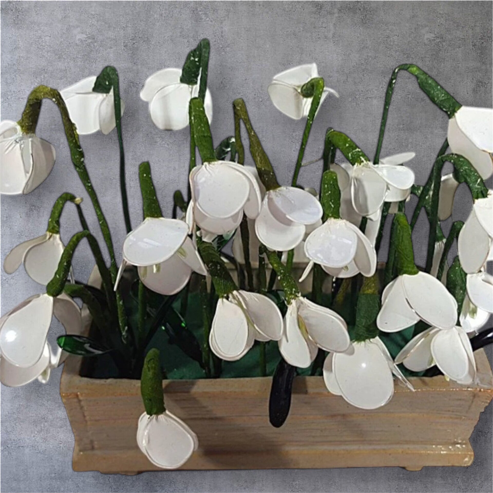 Resin Flower Snowdrop Workshop - 28th Feb 26 - 2-4pm - Amelia Creative Crafts, Studley