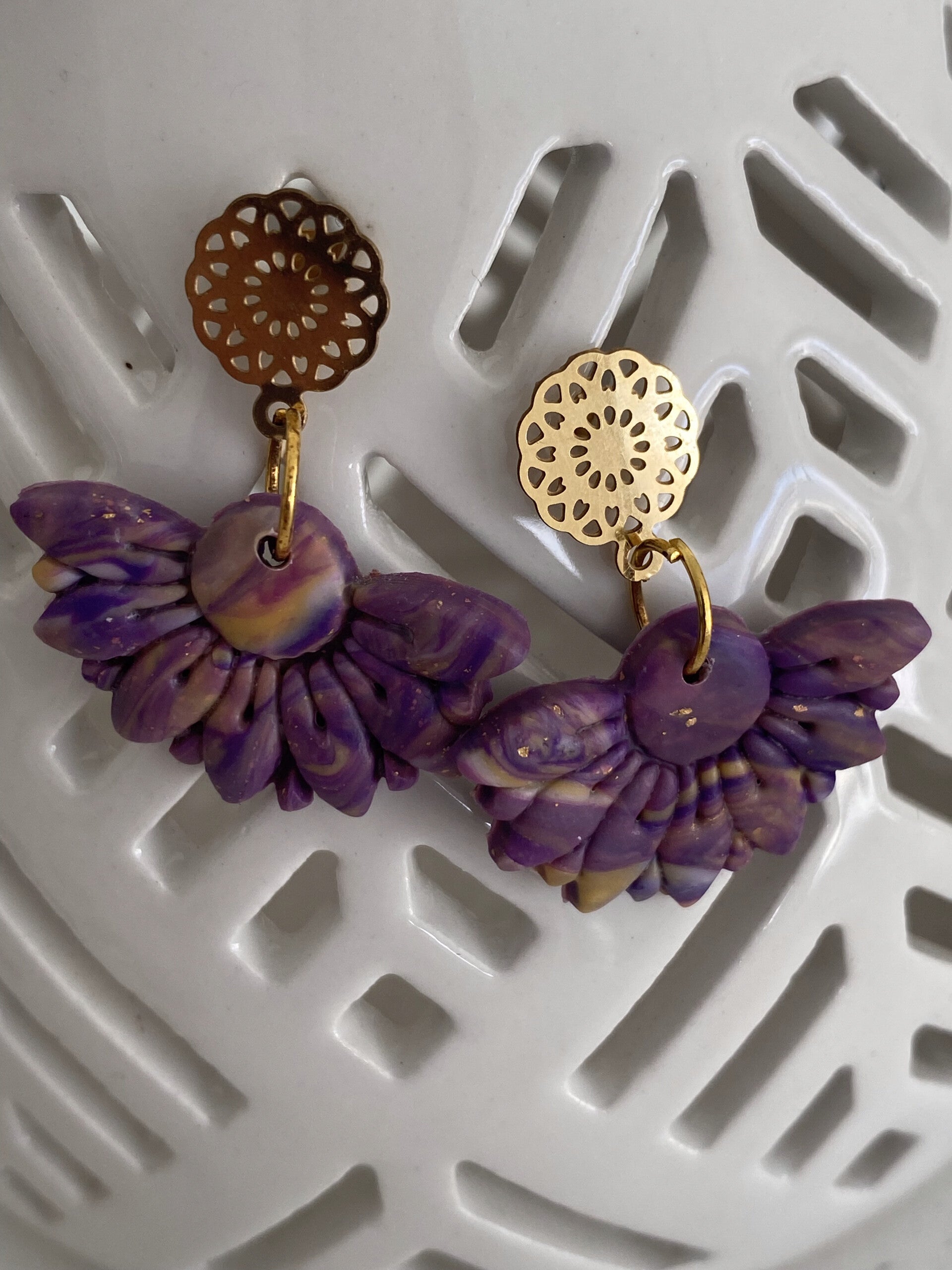 Boucles Fleurs de Lotus multiviolette