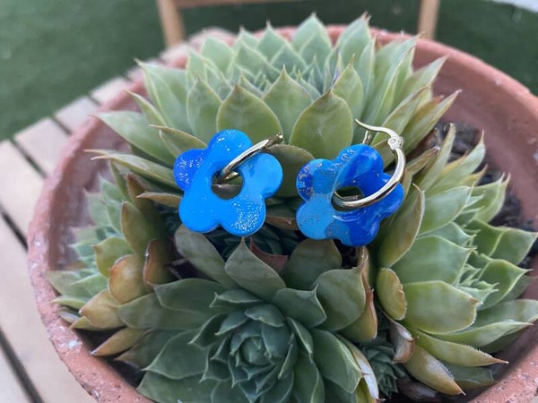 Papilles fleurs bleus étoilés