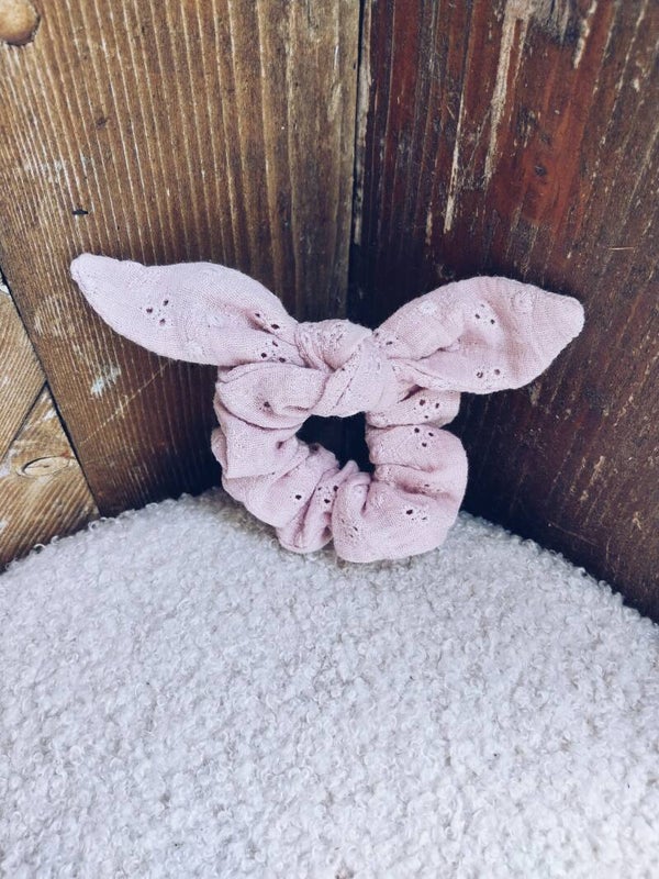 Schleifen Scrunchie rosa bestickt