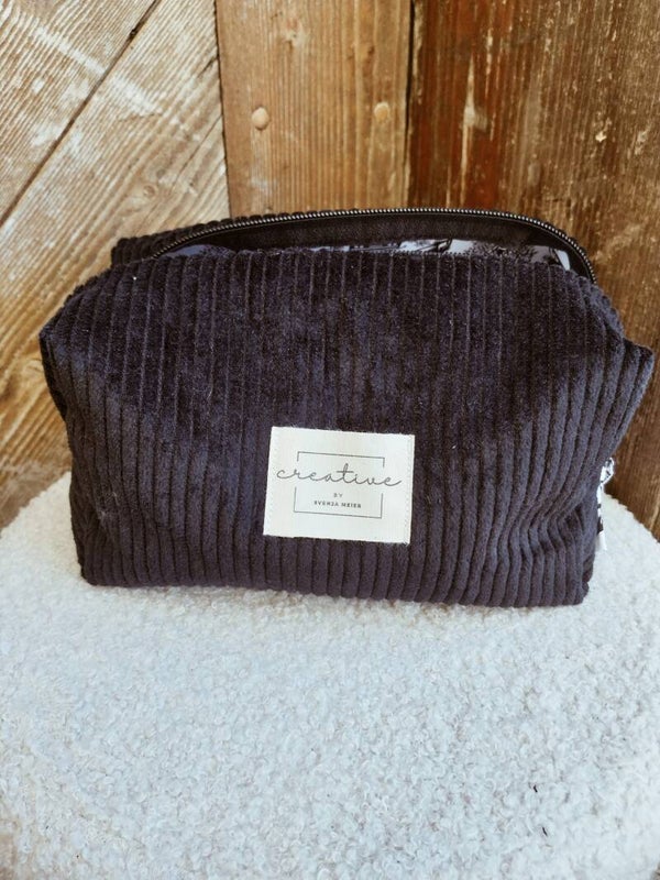 Necessaire
