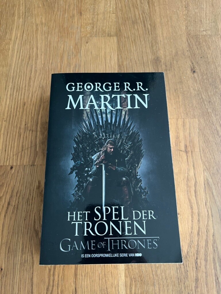 George R.R. Martin: Het Lied van IJs en Vuur (deel 1) - Het Spel der Tronen