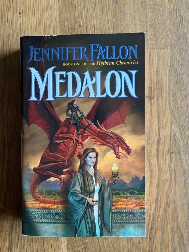 Jennifer Fallon: The Hythrun Chronicles (book 01) - Medalon (Engels)