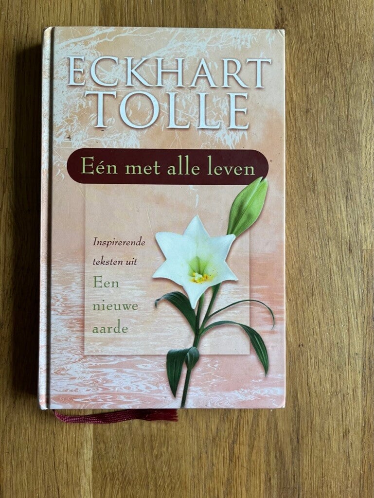 📖 Eén met alle leven – Eckhart Tolle 🌿✨