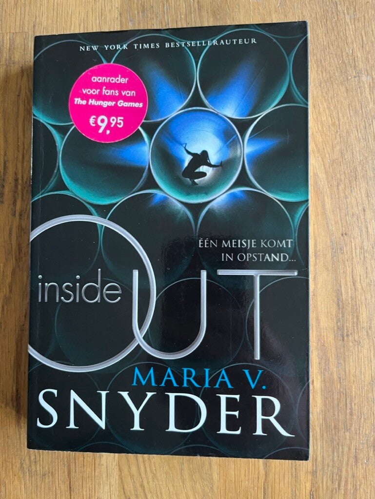 Maria V. Snyder: Inside out