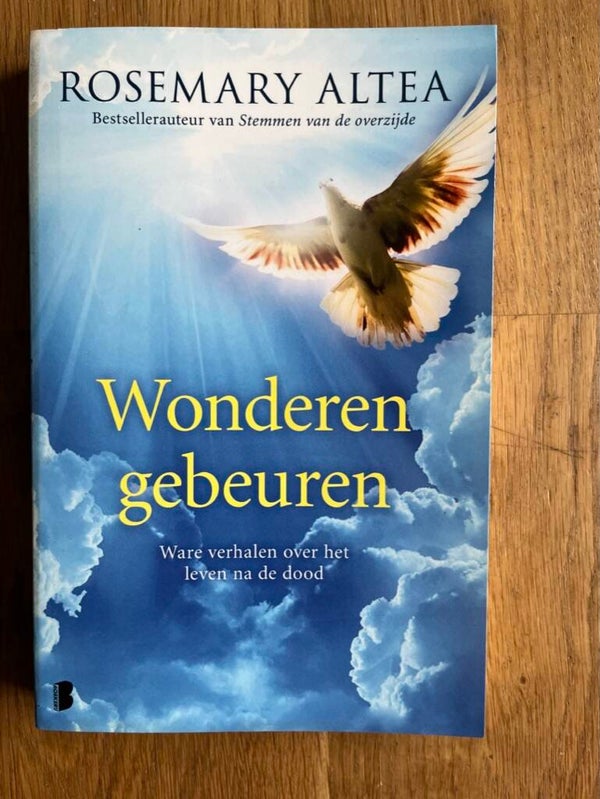 📖 Wonderen Gebeuren – Rosemary Altea 🌟✨