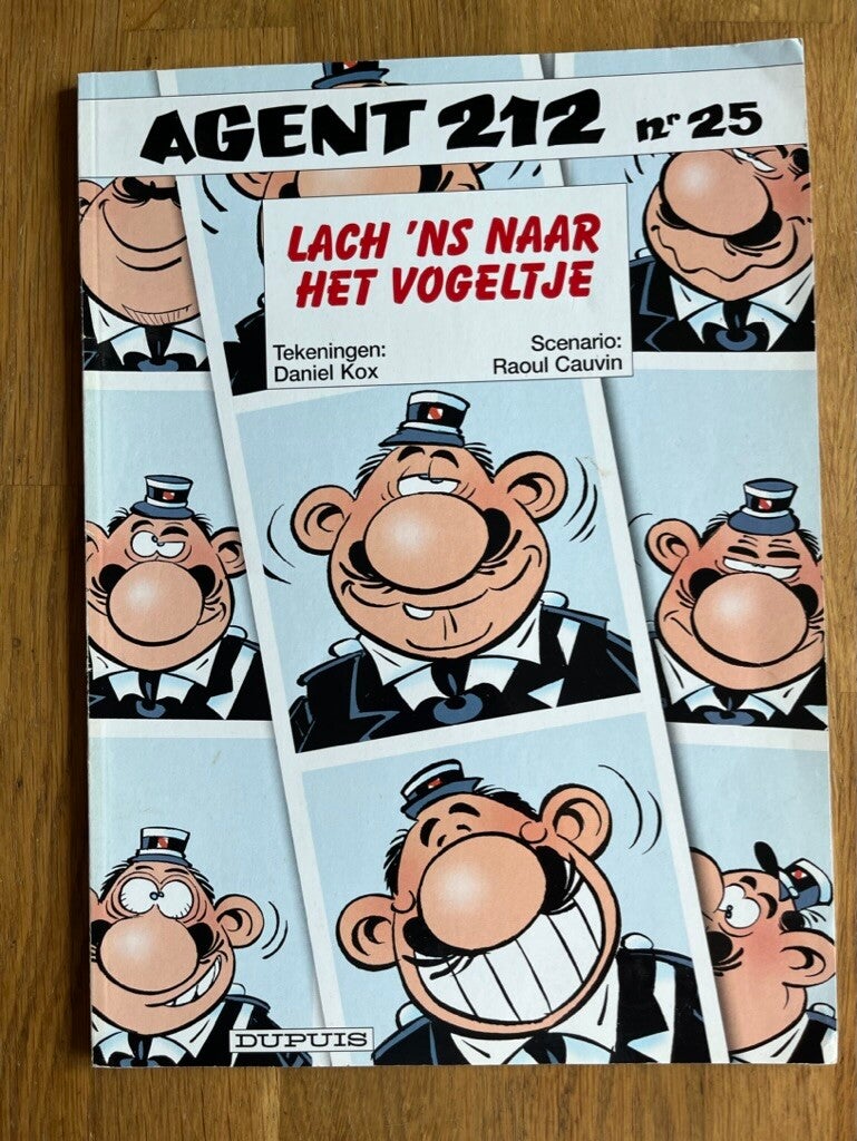 Agent 212 (deel 25) - Lach 'ns naar het vogeltje