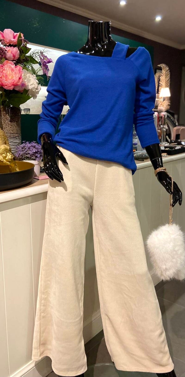 Sweater Blue Lady
