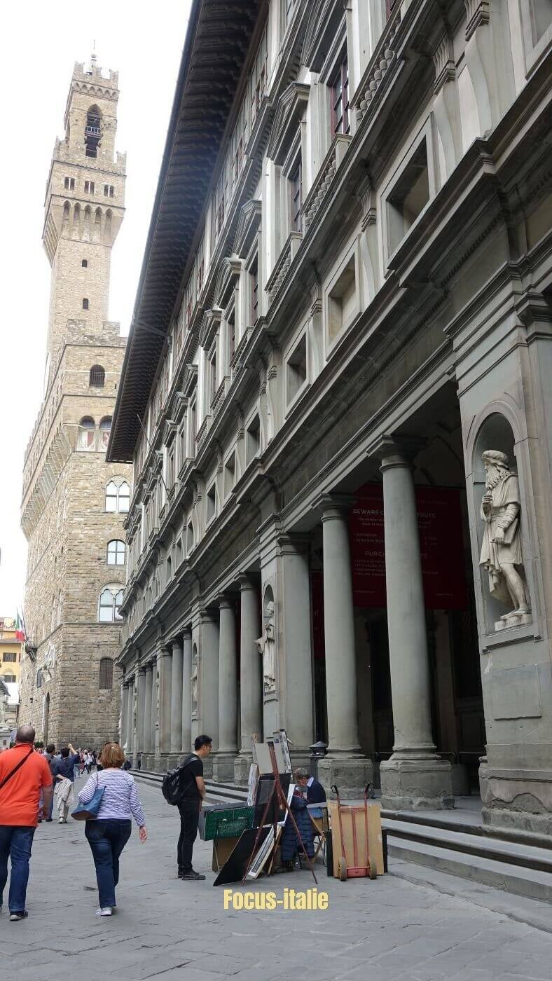 galerie des offices, florence, façade extérieure