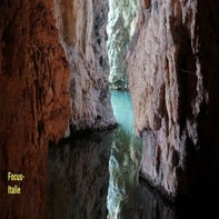 fausses-grottes-standard-9cu80k.jpg