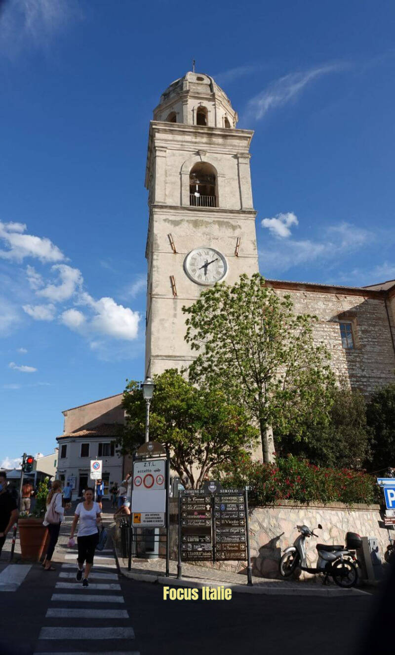 église de sirolo