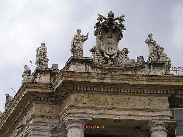 Détail de la basilique St Pierre, Vatican, Rome