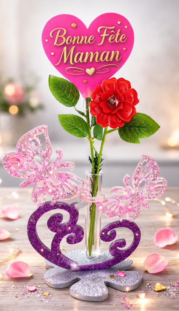 💖 Composition Florale “Bonne Fête Maman” avec Rose en Résine et Papillons Décoratifs